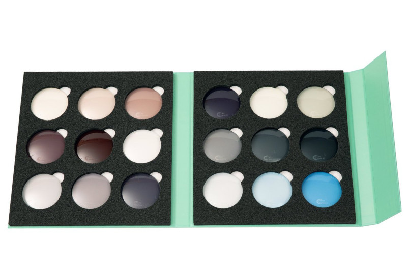 Farbmusterbuch mit 18 Gläsern: Standard uni